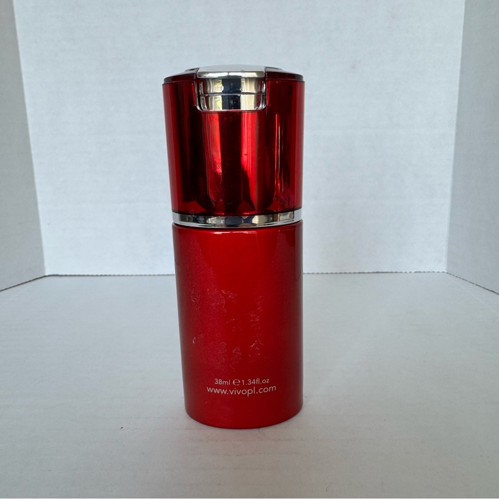 New Vivo Per Lei Red Diamond Lifting Serum 1.34oz Skin Care Tightening Youthful - Picture 2 of 3